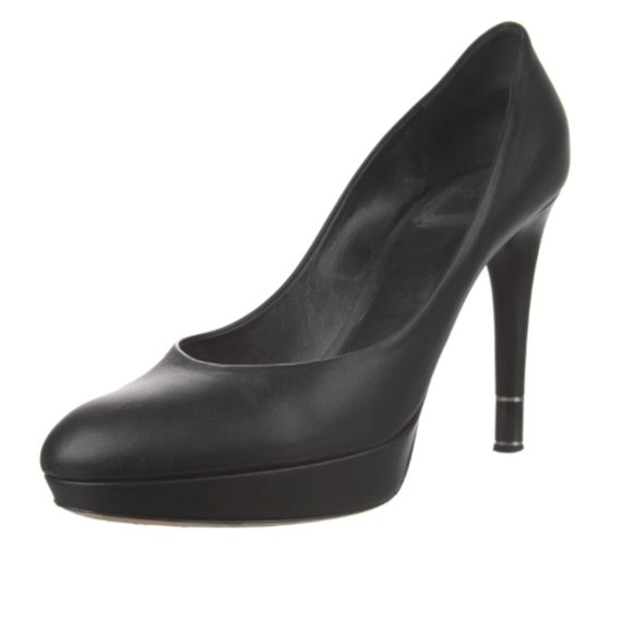 Pre-owned CHRISTIAN DIOR Black Leather Heels Pumps w/ silver detailing on heels - Picture 2 of 7